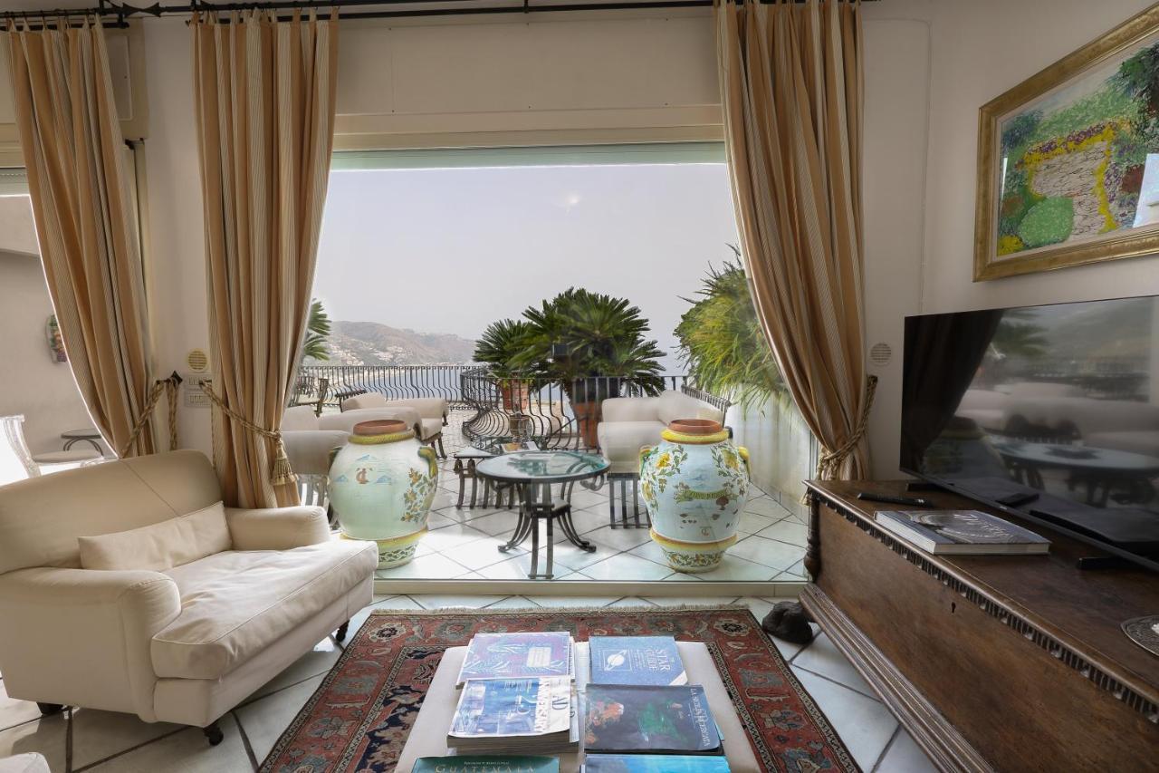 Апартаменти Bellavista House Таорміна Екстер'єр фото